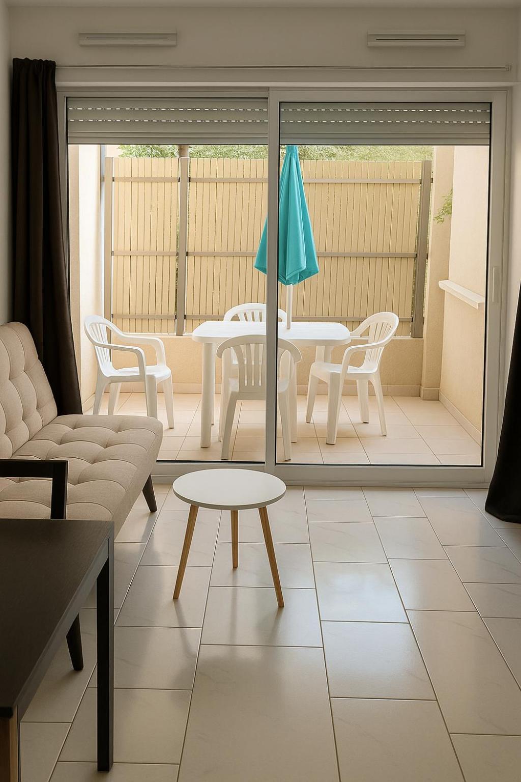 Appartement 3 Pieces Piscine Proche Plage Et Cannes Exterior photo
